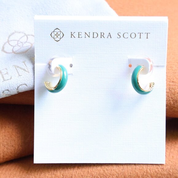 Kendra Scott | Ainsley - Gold Green Enamel Earrings - Picture 1 of 2